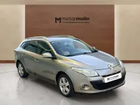 Usado Renault Mégane GrandTour Business 110 CV (80 kW) 2012 Gris Familiar