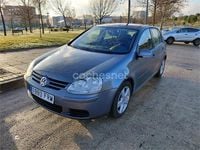 Usado VW Golf V Highline 140 CV (102 kW) 2007 Gris / plata Berlina