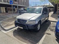 Usado Mercedes ML270 163 CV (119 kW) 2004 Gris / plata SUV