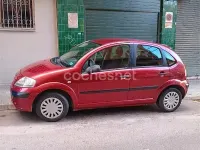 Usado Citroën C3 61 CV (44 kW) 2010 Rojo Berlina