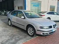 Usado Seat Toledo Sport 110 CV (80 kW) 1999 Gris Berlina