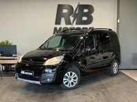 Usado Citroën Berlingo Feel 120 CV (88 kW) 2016 Negro Monovolumen