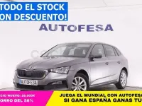 Usado Skoda Scala Ambition 95 CV (69 kW) 2022 Beige Utilitario