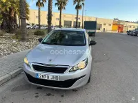 Usado Peugeot 308 Access 92 CV (67 kW) 2015 Gris / plata Berlina