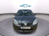 Usado Dacia Sandero Ambiance 70 CV (51 kW) 2009 Gris / plata Berlina