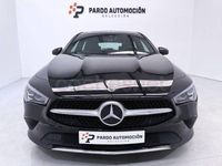Usado Mercedes CLA200 Shooting Brake 150 CV (110 kW) 2021 Negro Familiar