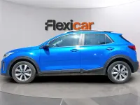 Usado Kia Stonic 101 CV (74 kW) 2024 Azul SUV