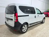 Usado Dacia Dokker Essentiel 95 CV (69 kW) 2020 Blanco Monovolumen