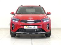 Usado Kia Stonic Style 100 CV (73 kW) 2024 Rojo SUV