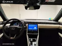 Usado Lexus LBX 136 CV (100 kW) 2025 Rojo SUV