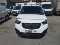 Usado Opel Combo S 99 CV (72 kW) 2021 Blanco Monovolumen