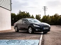 Usado Peugeot 508 Active 115 CV (84 kW) 2013 Negro Berlina