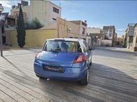 Usado Renault Mégane II Authentique 105 CV (77 kW) 2005 Azul Berlina