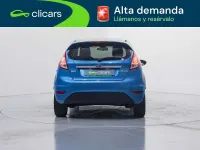 Usado Ford Fiesta Titanium 101 CV (74 kW) 2017 Azul Utilitario