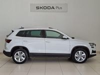 Usado Skoda Karoq Selection 150 CV (110 kW) 2025 Blanco SUV