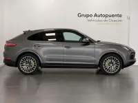 Usado Porsche Cayenne E-Hybrid 462 CV (339 kW) 2022 Gris SUV