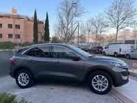 Usado Ford Kuga Titanium 225 CV (165 kW) 2021 Gris / plata SUV
