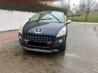 Usado Peugeot 3008 Active 114 CV (83 kW) 2012 Azul Familiar
