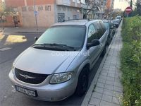 Usado Chrysler Voyager 140 CV (102 kW) 2003 Gris / plata Monovolumen