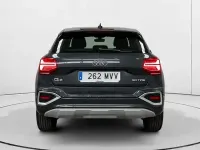 Usado Audi Q2 Advanced Plus 116 CV (85 kW) 2024 Gris SUV