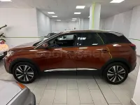 Usado Peugeot 3008 Active 131 CV (96 kW) 2019 Marrón SUV