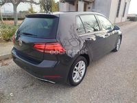 Usado VW Golf VII Advance 115 CV (84 kW) 2020 Gris / plata Berlina