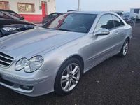 Usado Mercedes C220 Avantgarde 150 CV (110 kW) 2009 Gris Coupe