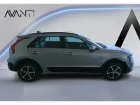 Usado Kia Niro 183 CV (134 kW) 2024 Gris SUV