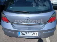 Usado Opel Astra Cosmo 110 CV (80 kW) 2010 Gris / plata Berlina