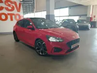 Usado Ford Focus ST-Line 125 CV (91 kW) 2020 Rojo Utilitario