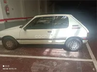 Usado Peugeot 205 GTi 95 CV (69 kW) 1990 Blanco Berlina