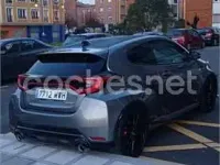 Usado Toyota Yaris 280 CV (205 kW) 2024 Gris / plata Utilitario