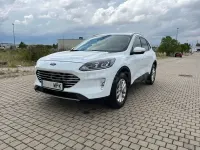 Usado Ford Kuga Titanium 242 CV (177 kW) 2024 Blanco SUV