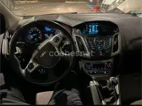 Usado Ford Focus Trend 125 CV (91 kW) 2014 Blanco Berlina