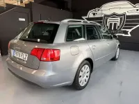 Usado Audi A4 140 CV (102 kW) 2007 Gris Berlina