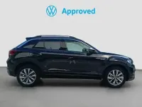 Usado VW T-Roc Advance 110 CV (80 kW) 2021 Negro SUV