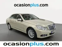 Usado Mercedes E350 Elegance 292 CV (214 kW) 2010 Beige Berlina