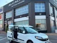 Usado Fiat Doblò 105 CV (77 kW) 2022 Blanco Monovolumen