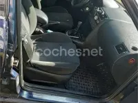 Usado Ford Mondeo Sport 130 CV (95 kW) 2005 Azul Berlina