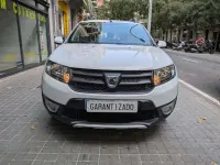 Usado Dacia Sandero Stepway 90 CV (66 kW) 2015 Blanco Utilitario