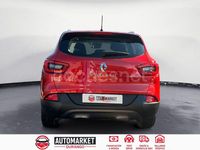 Usado Renault Kadjar Zen 131 CV (96 kW) 2015 Granate SUV