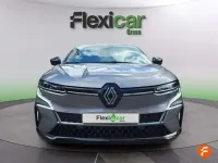 Begagnad Renault Megane E-Tech Equilibre 96 kW (131 HK) 2022 Grå Halvkombi