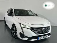 Usado Peugeot 308 Allure 131 CV (96 kW) 2022 Blanco Utilitario