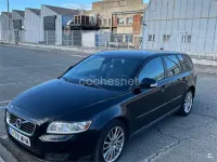 Usado Volvo V50 Momentum 109 CV (80 kW) 2010 Negro Familiar
