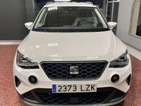 Usado Seat Arona Style 110 CV (80 kW) 2022 Blanco SUV