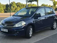 Usado Nissan Tiida Acenta 110 CV (80 kW) 2008 Azul Berlina