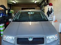 Usado Skoda Fabia Comfort 64 CV (47 kW) 2001 Gris / plata Berlina