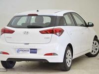 Usado Hyundai i20 85 CV (62 kW) 2018 Blanco