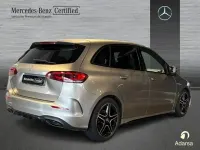 Usado Mercedes B200 AMG line 150 CV (110 kW) 2021 Plata mojave Utilitario