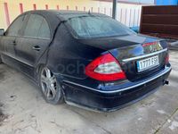 Usado Mercedes E320 Classic 224 CV (164 kW) 2007 Azul Familiar